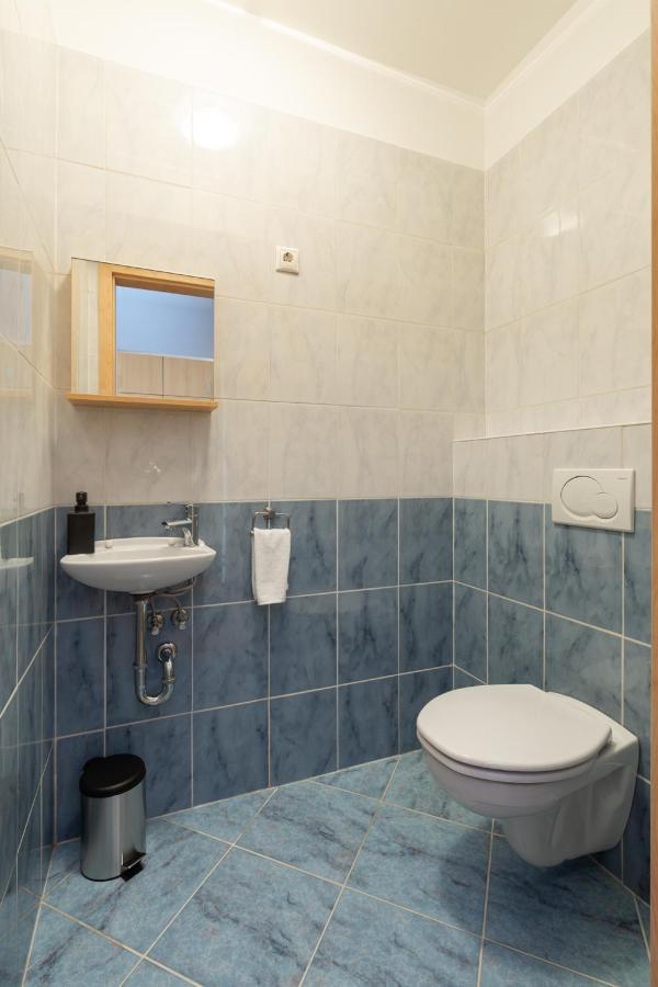 Super Central, 2-Bedroom Apartment With Terrace Будапеща Екстериор снимка