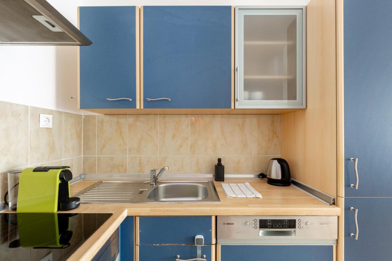 Super Central, 2-Bedroom Apartment With Terrace Будапеща Екстериор снимка